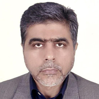 فرهاد اولی